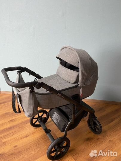 Коляска 2 в 1 Roan bass next