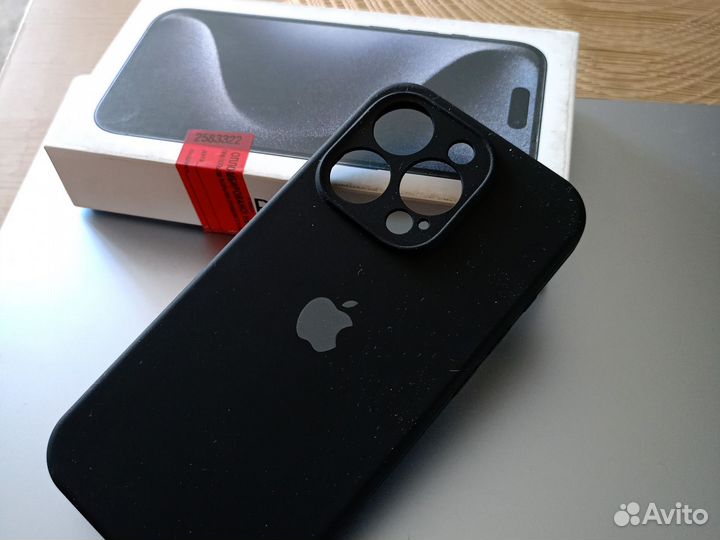 Чехол на iPhone 15 pro