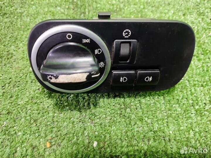 Переключатель света Land Rover Discovery 4 2010