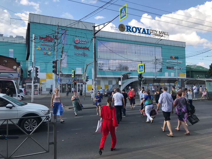 Торговая площадь на 3 этаже, 1000 м²