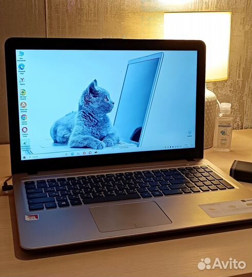 Ноутбук asus