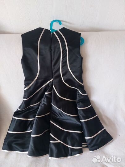 Нарядное платье для девочки