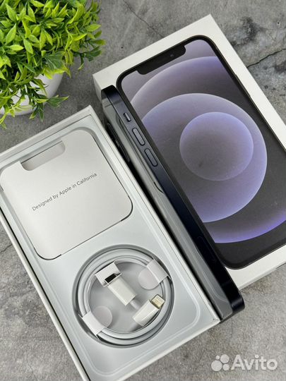 iPhone 12, 64 ГБ