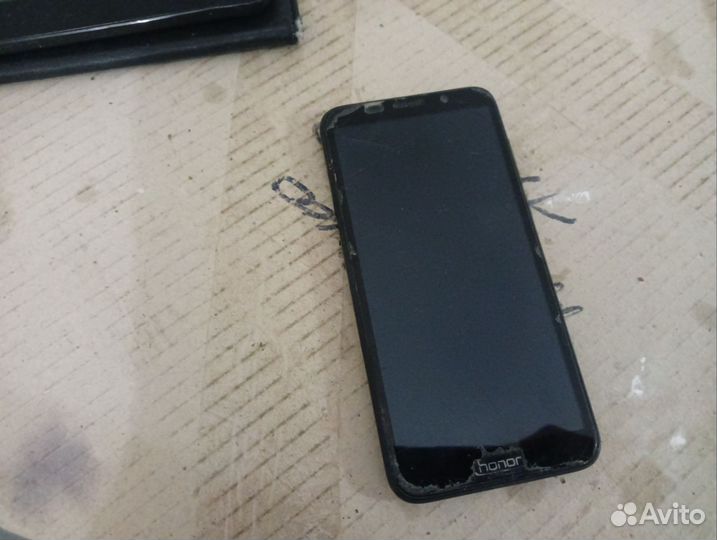 Honor 7A, планшет и фотоап. на запчасти