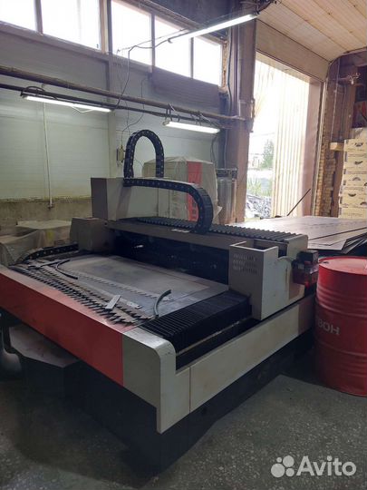 Станок лазерной резки по металлу XTC-F1325S