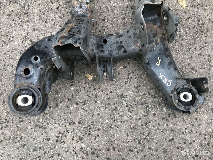 Подрамник задний Cadillac SRX II 09-16