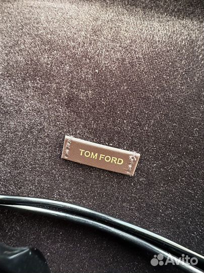 Солнечные очки tom ford