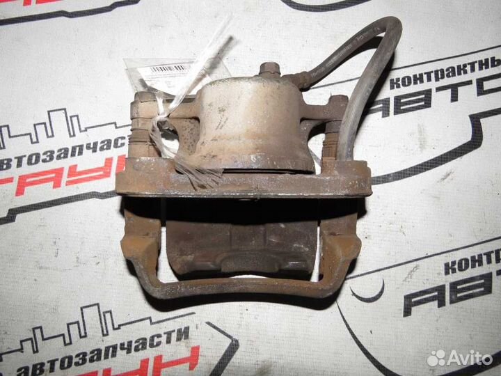 Суппорт В сборе toyota chaser cresta crown mark II