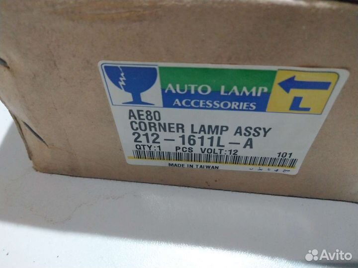 Фонарь указателя поворота Toyota Corolla