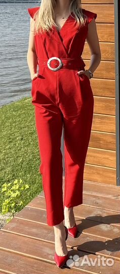Комбинезон красный