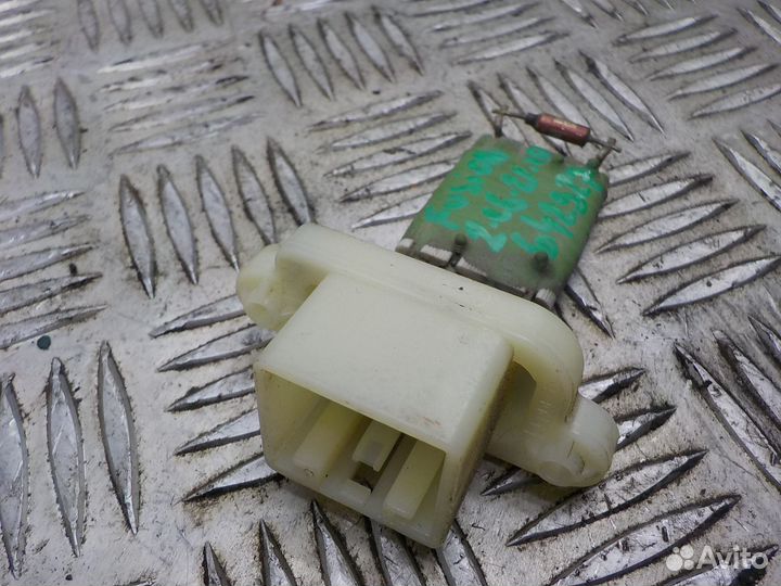 Резистор печки Ford Fusion 2002