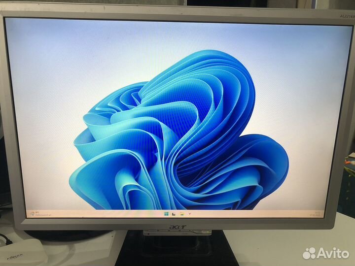 Монитор Acer al2216w