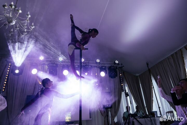 Свет, звук, тяжелый дым, спаркуляры на свадьбу