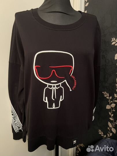 Karl lagerfeld свитшот