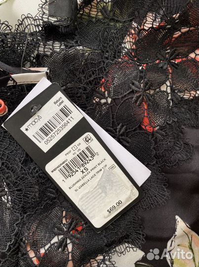 Топ женский Guess в бельевом стиле новый