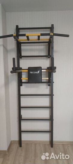 Детская шведская стенка с турником и брусьями