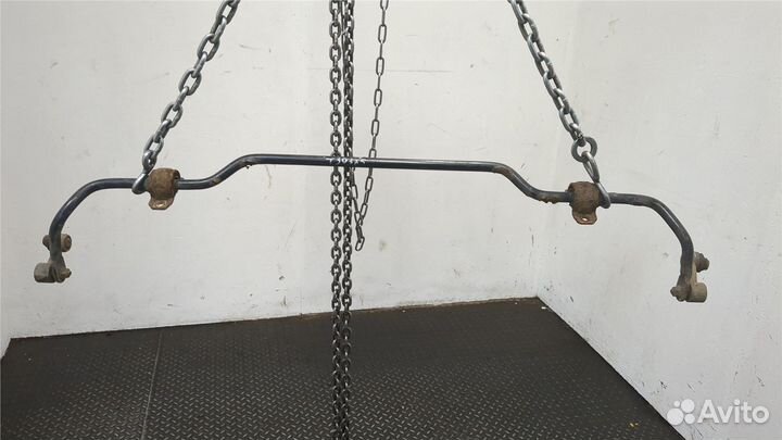 Стабилизатор подвески Volkswagen Jetta 5, 2010