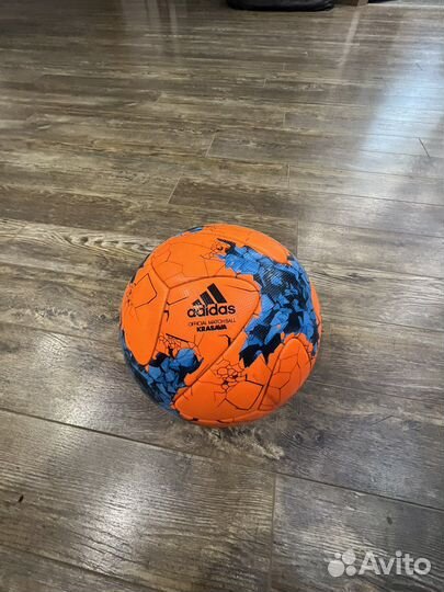 Футбольный мяч красава, зимний, не спускается