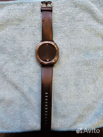 Смарт-Часы Samsung Gear Sport