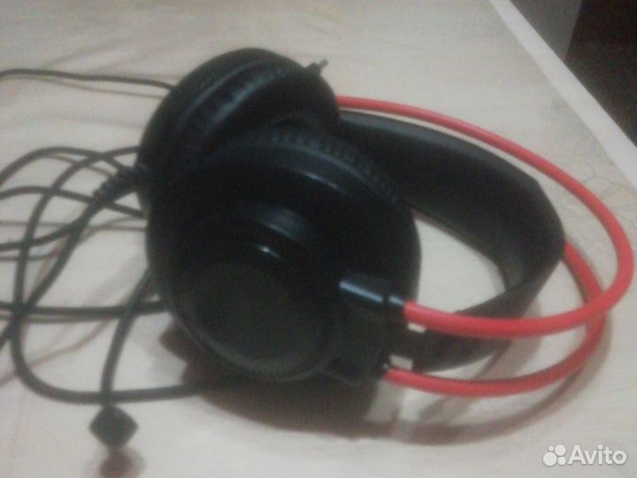 Игровые наушники с микрофоном