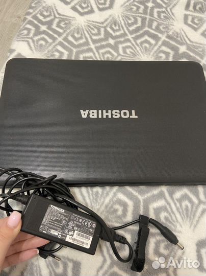 Ноутбук Toshiba Satellite C850-BKK