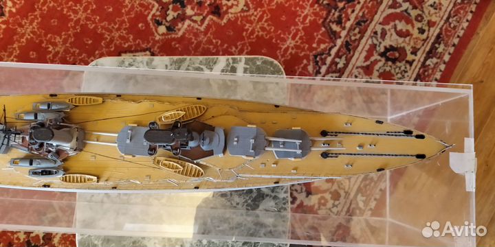 Модель линкора 