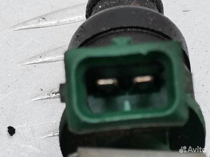 Форсунка для Volkswagen Golf 4