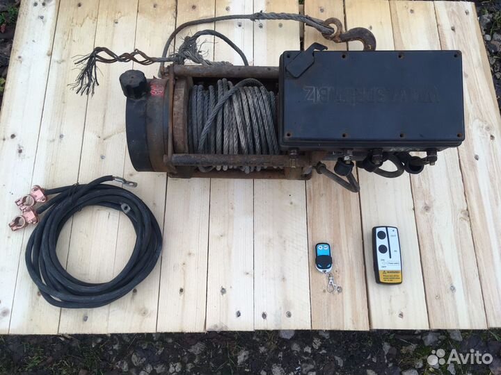 Лебедка sprut 9000