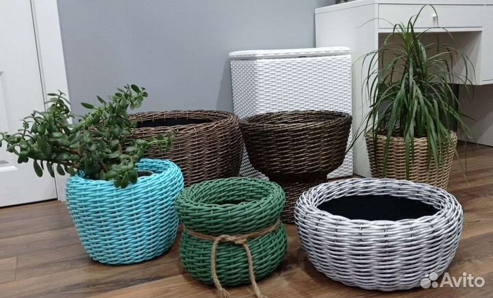 Кашпо из ротанга