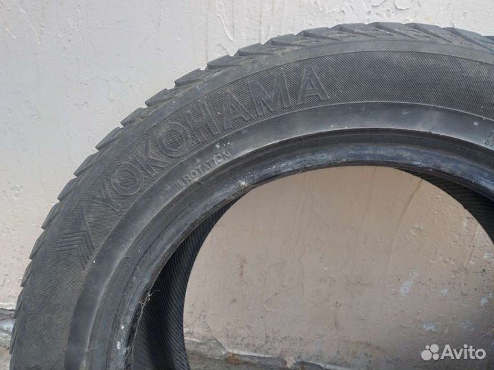 Yokohama Ice Guard Stud IG55 215/55 R16 97T