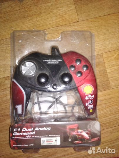 Геймпад Thrustmaster F1 Dual Analog Ferrari F60