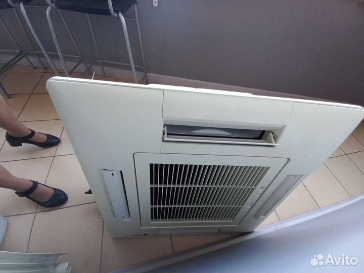 Потолочный кондиционер бу на запчасти