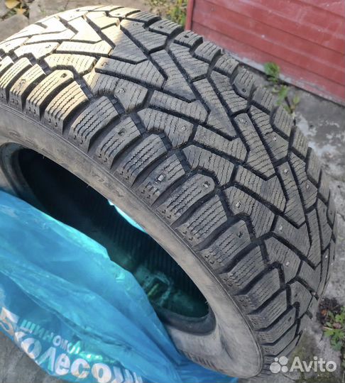 Pirelli Ice Zero 235/60 R18