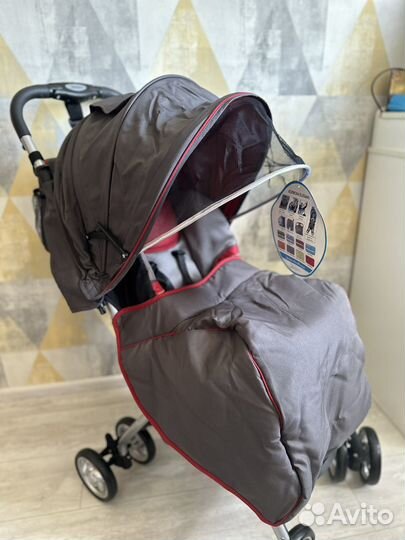 Прогулочная коляска новая
