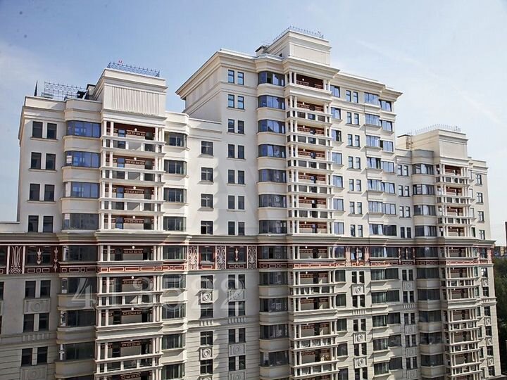 3-к. квартира, 114 м², 7/12 эт.