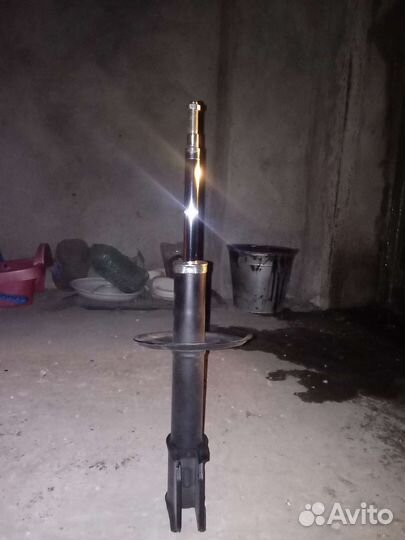 Амортизаторы передние