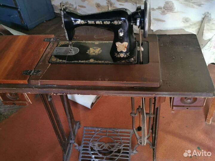Швейная машина