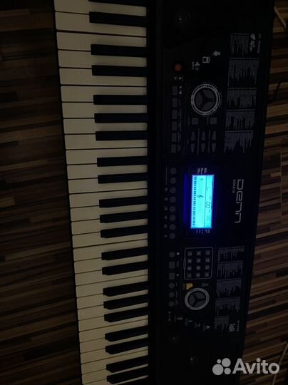 Синтезатор denn dek610