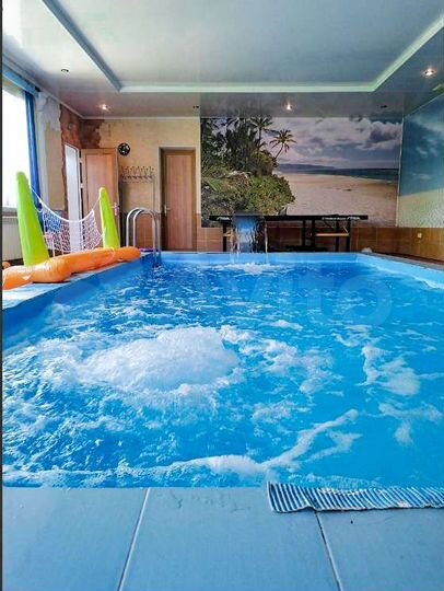 Дом 400 м² на участке 4 сот.