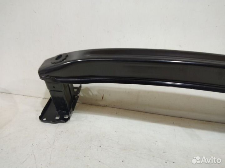 Усилитель бампера передний Volkswagen Polo 5