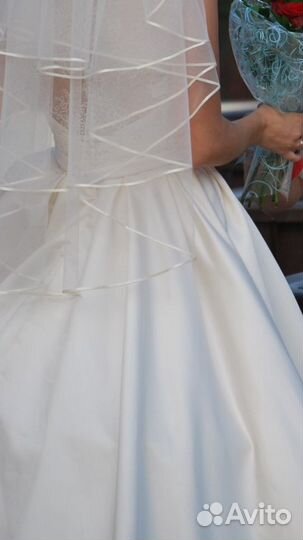 Платье свадебное