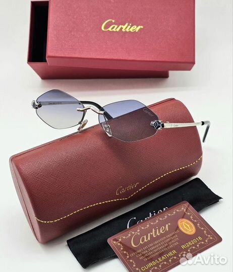 Солнцезащитные очки женские Cartier