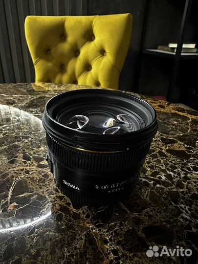 Объектив Sigma 1.4 canon 50mm