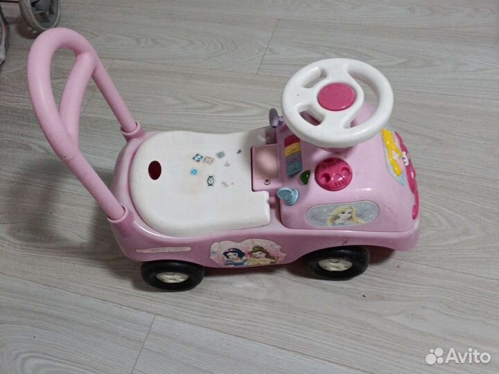 Машинка-каталка