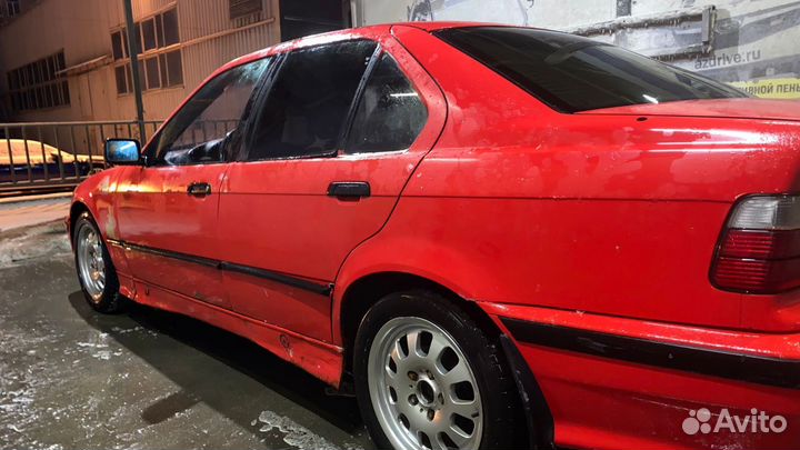 BMW 3 серия 1.8 МТ, 1990, 280 000 км