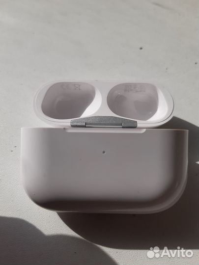 Кейс для наушников airpods pro