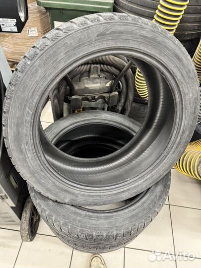 Nokian Tyres Hakkapeliitta R2 SUV 255/45 R20