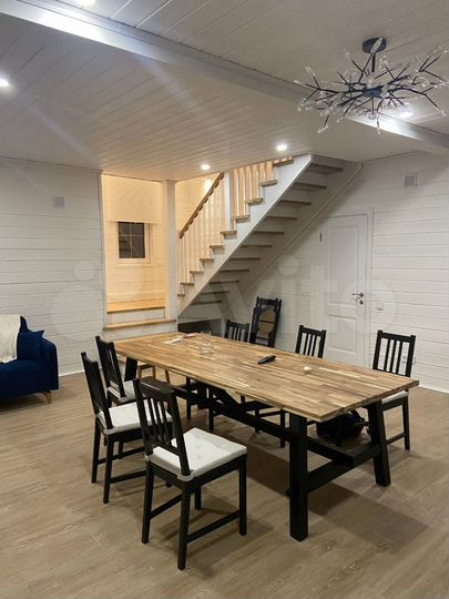 Дом 135 м² на участке 10 сот.