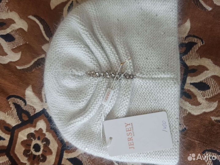 Шапка новая