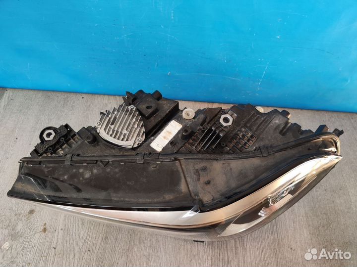 Фара левая BMW X5 G05 2018-2023